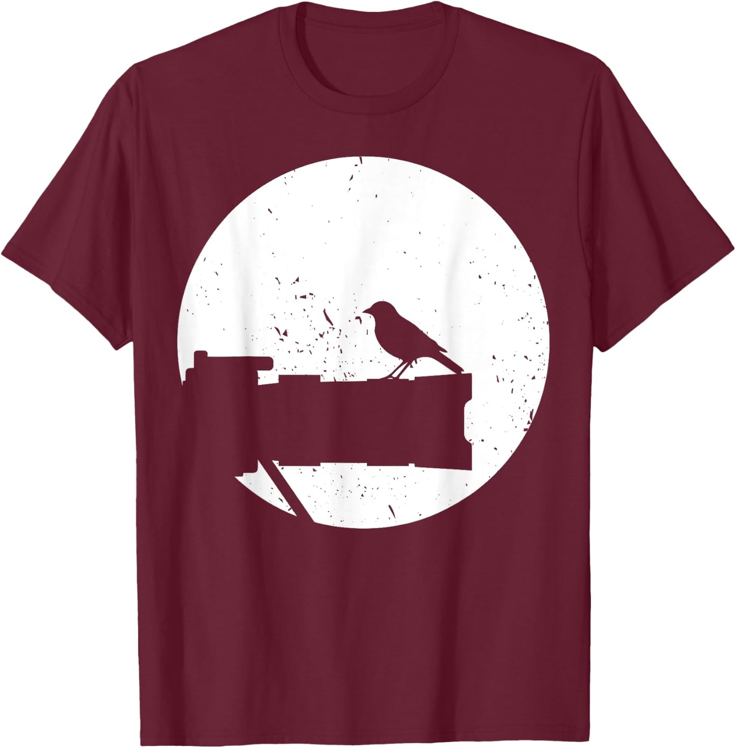 Nature Photography - Long Lens - Bird On Camera Photographer T-Shirt - T-Shirt | Maroon