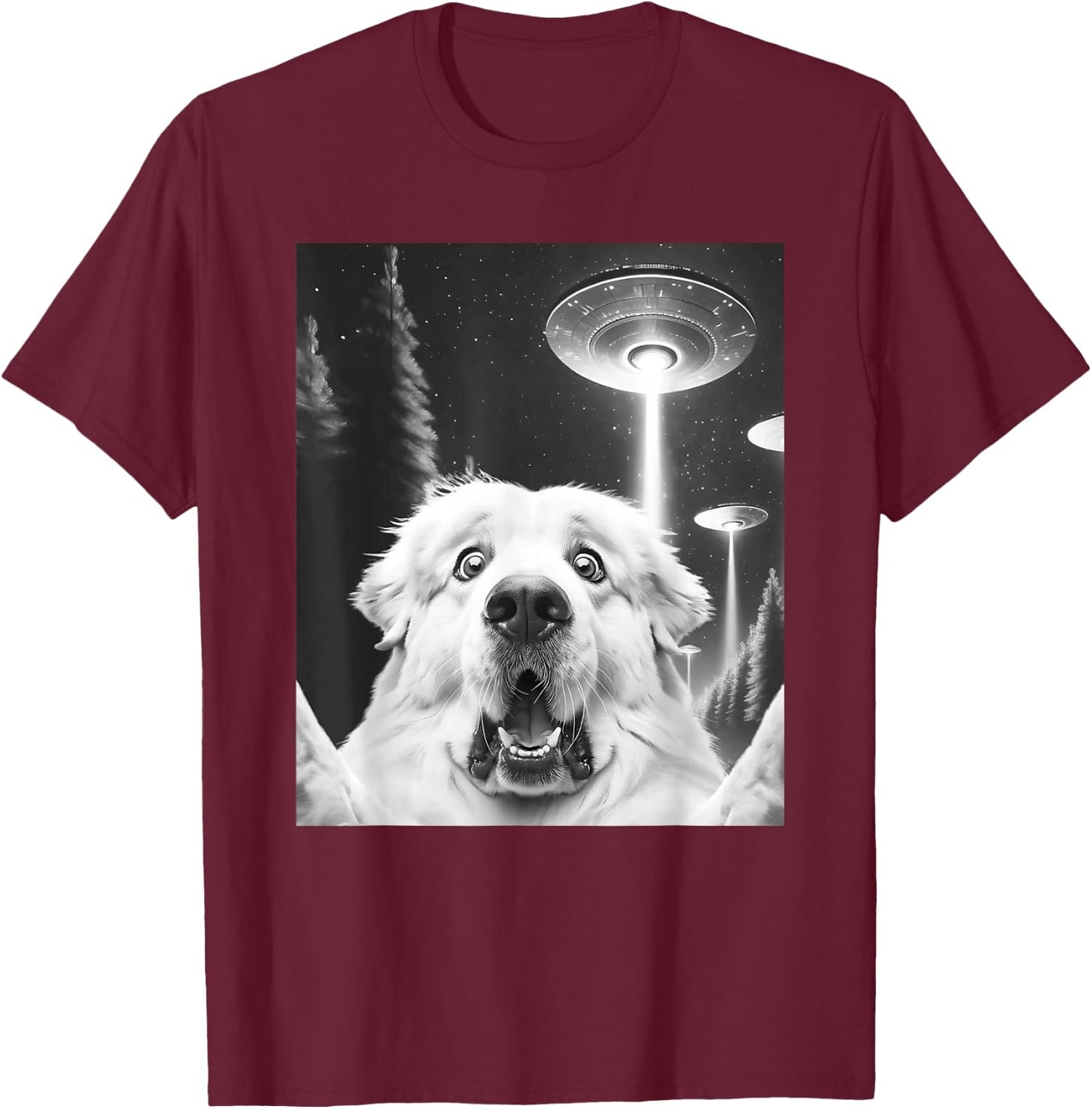Funny Great Pyrenees Alien UFO Taking a Selfie Dog Mom Dad T-Shirt - T-Shirt | Maroon