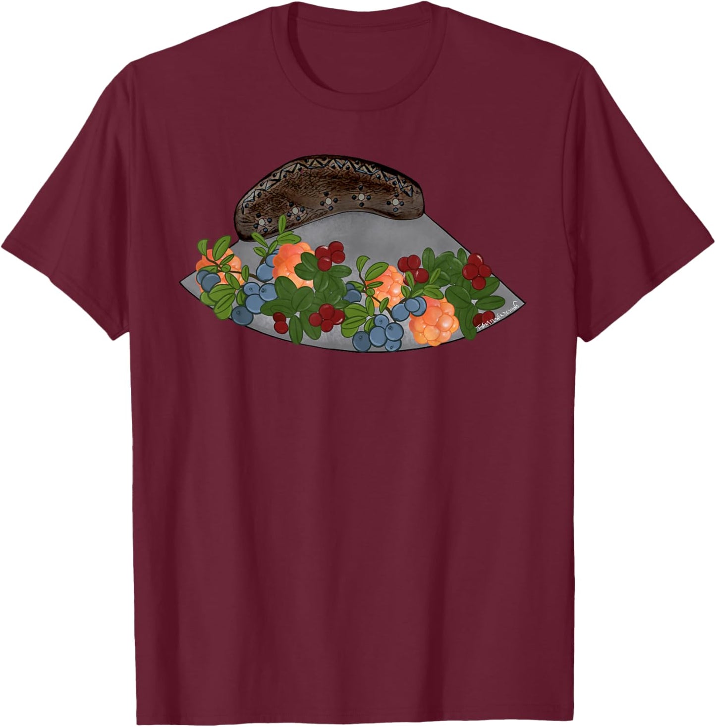 Tundra berries T-Shirt - T-Shirt | Maroon