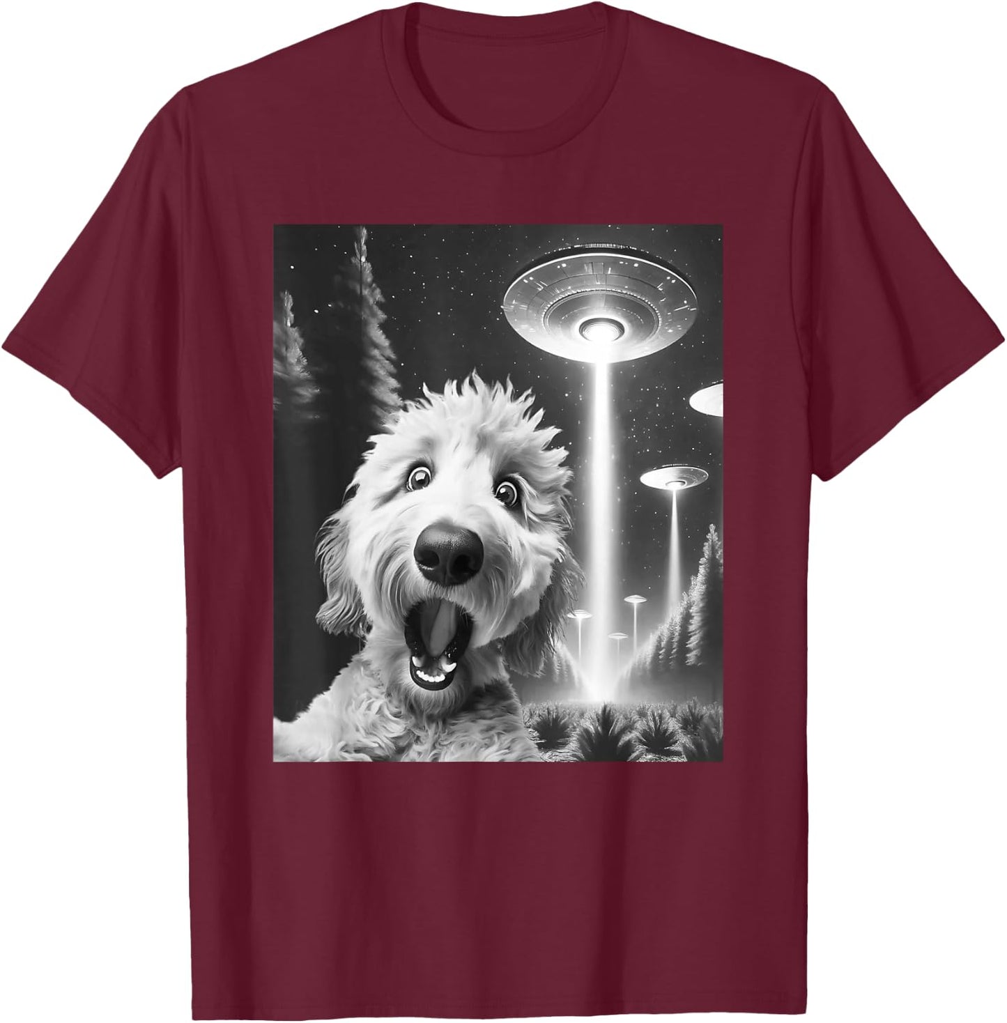 Funny Goldendoodle Alien UFO Taking a Selfie Dog Mom Dad T-Shirt - T-Shirt | Maroon