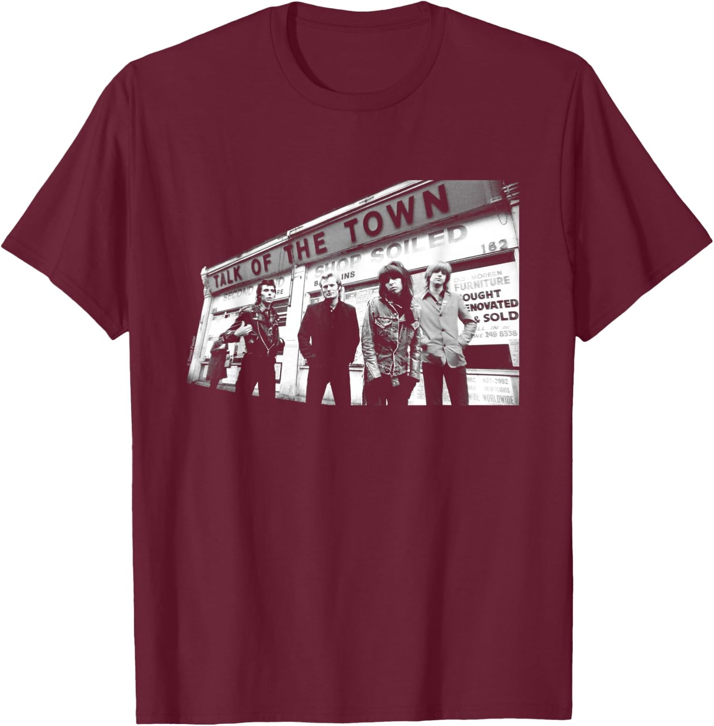The Pretenders Talk Of The Town B&W By Simon Fowler T-Shirt - T-Shirt | Maroon