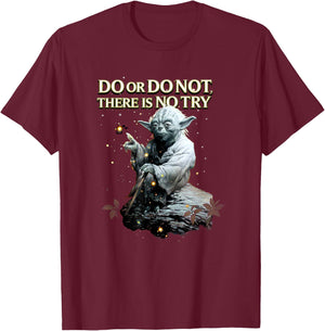 Star Wars Classic Do Or Do Not There Is No Try Yoda Portrait T-Shirt - T-Shirt | Maroon