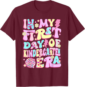 Groovy In My First Day Kindergarten Era Back To School Girls T-Shirt - T-Shirt | Maroon
