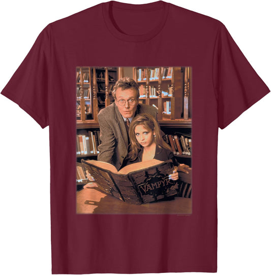 Buffy The Vampire Slayer Buffy & Giles In The Library Retro T-Shirt - T-Shirt | Maroon