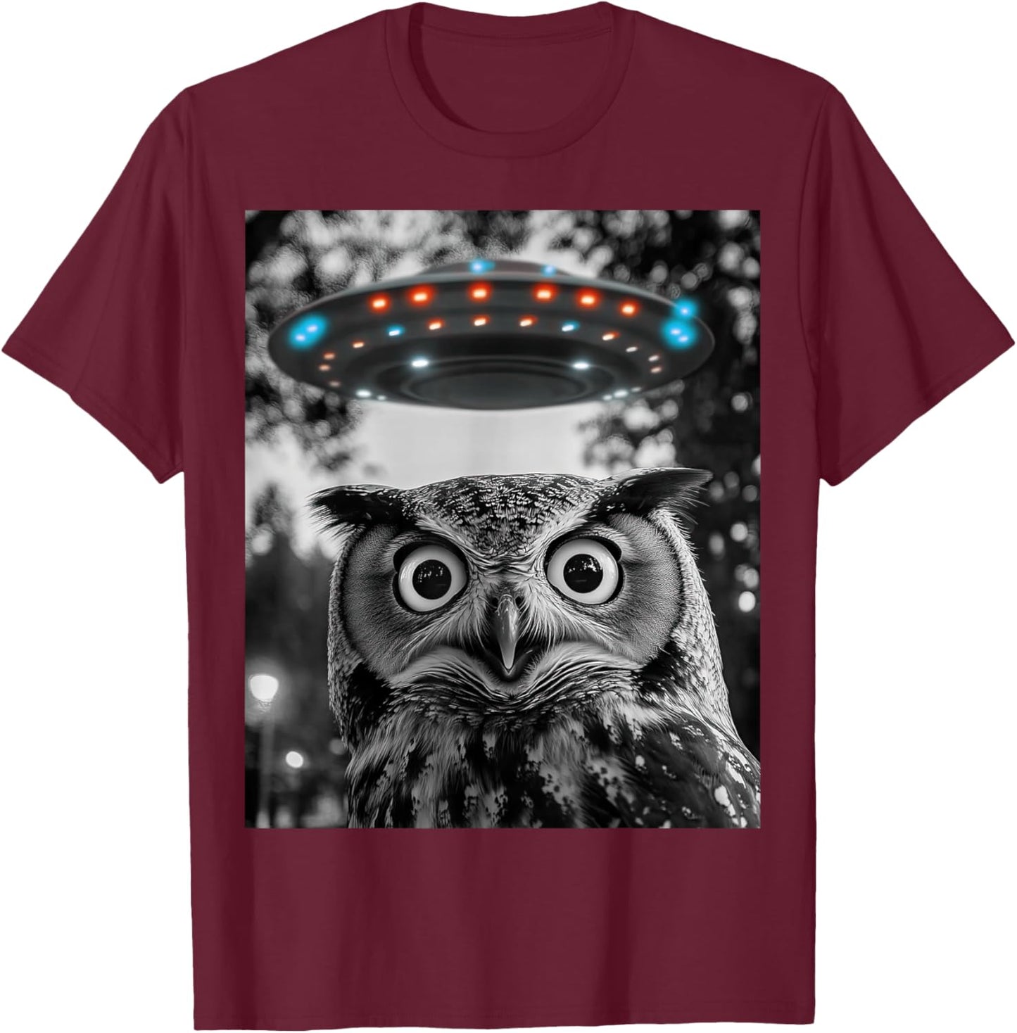 Owl Selfie With Alien UFO Men Women Boys Girls Kids T-Shirt - T-Shirt | Maroon