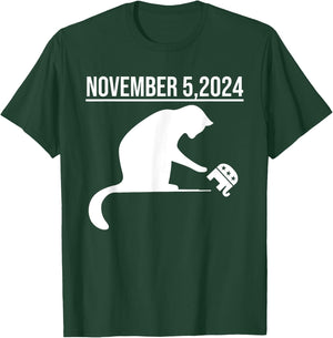 November 5 2024 The Revenge Of The Cat Ladies Cats Kamala T-Shirt - T-Shirt | Forest
