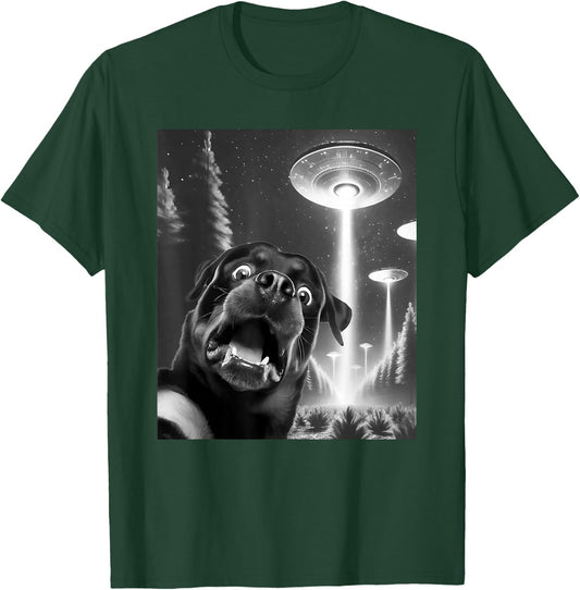 Funny Rottweiler Alien UFO Taking a Selfie Dog Mom Dad Men Women Kids T-Shirt - T-Shirt | Forest