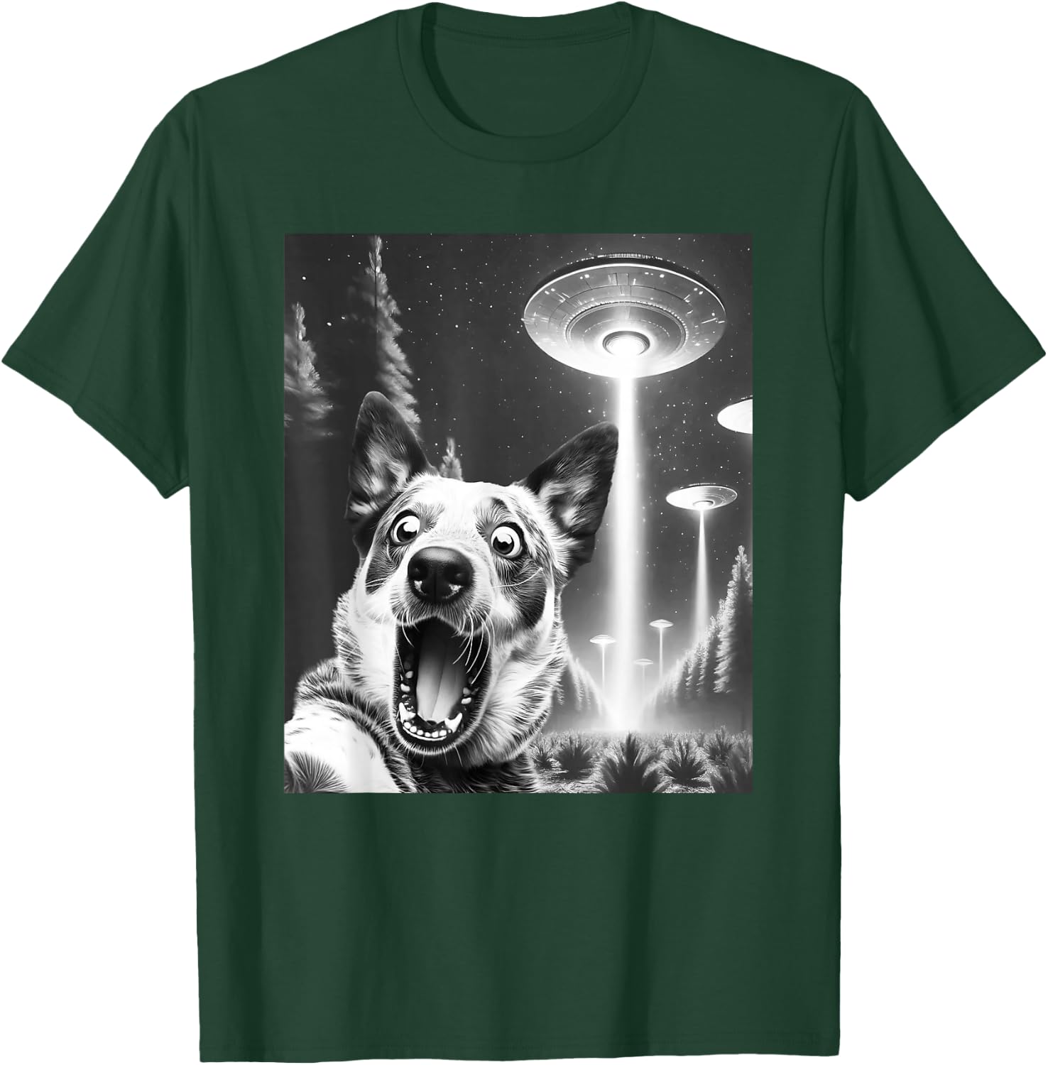 Funny Blue Heeler Alien UFO Taking a Selfie Dog Mom Dad T-Shirt - T-Shirt | Forest
