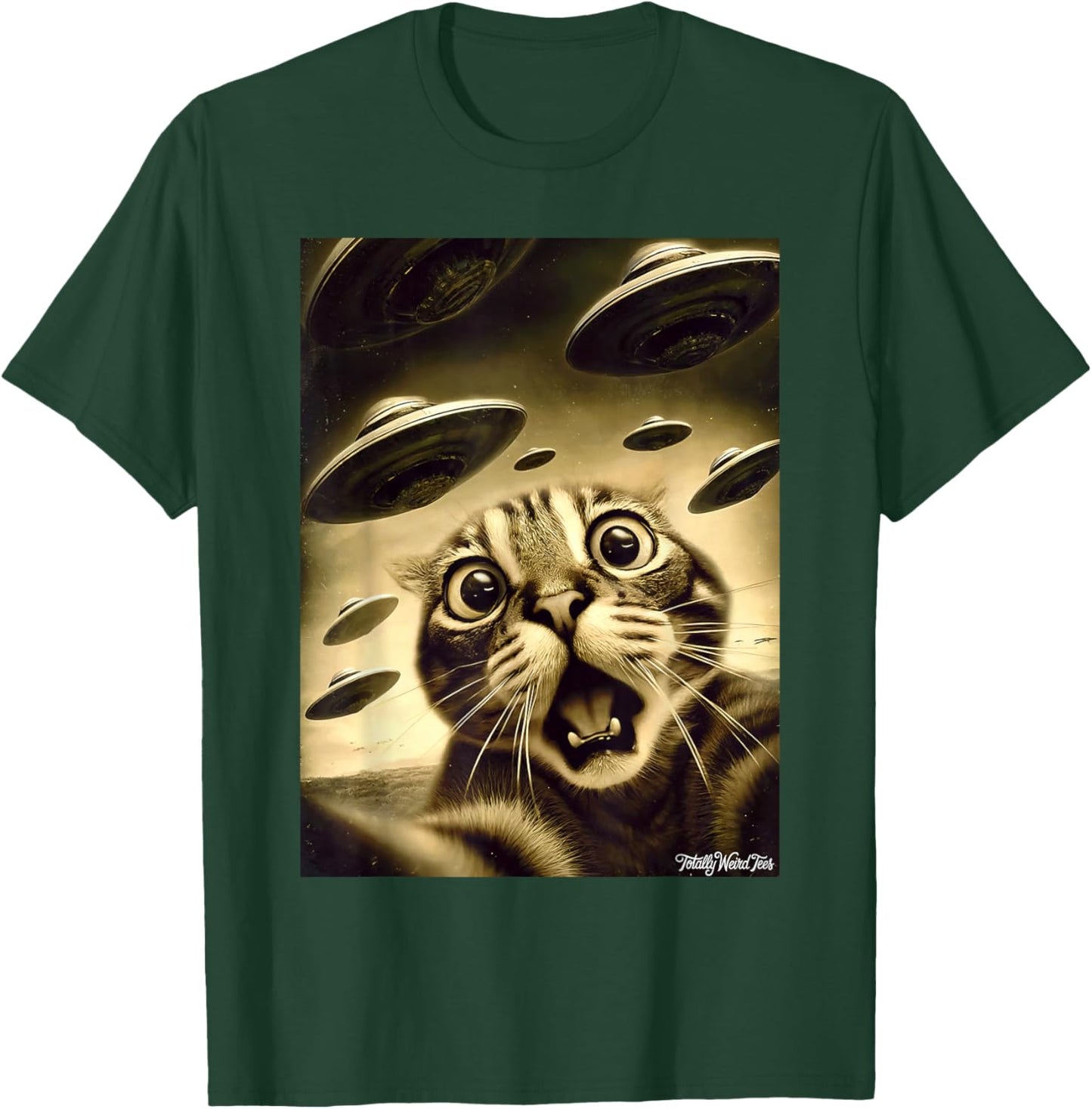 Funny Cat UFO Invasion Alien Fun T-Shirt - T-Shirt | Forest