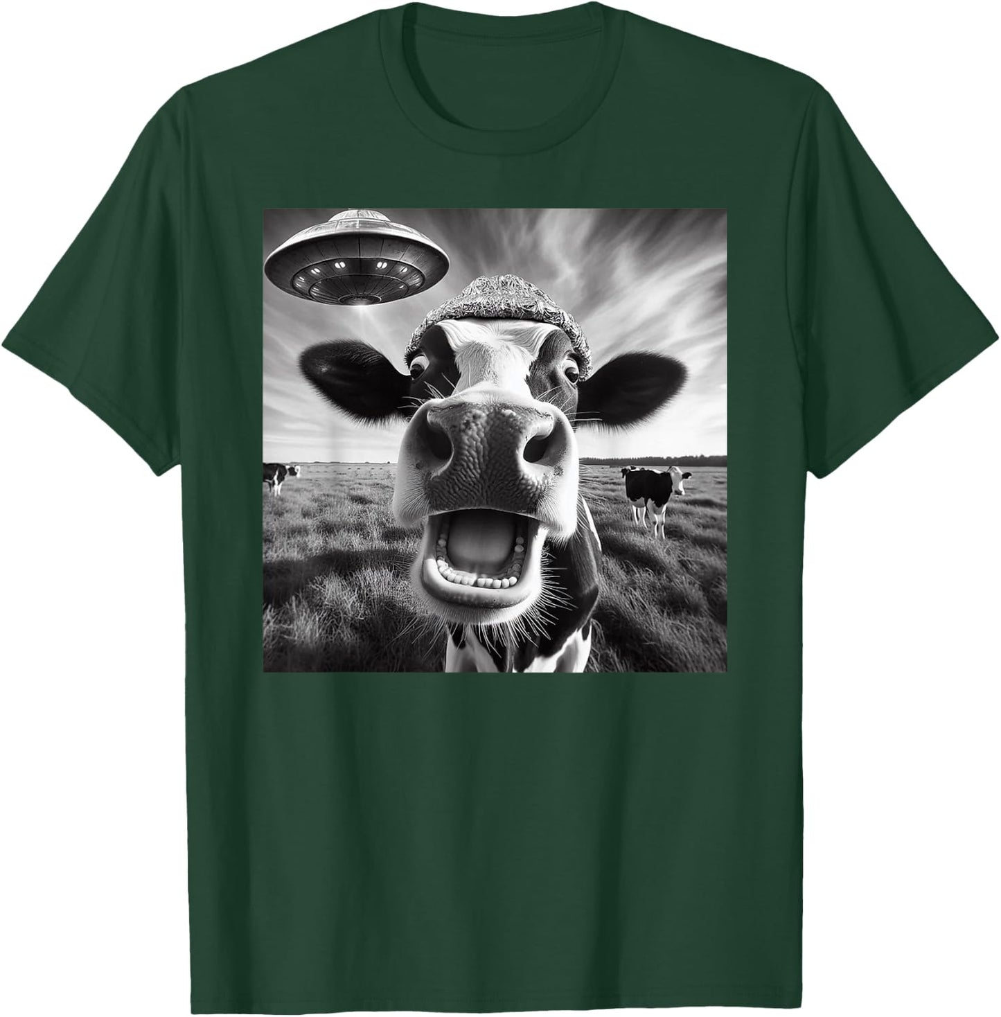 Alien Cow Selfie - UFO Encounter Funny Cattle Farm Meme T-Shirt - T-Shirt | Forest
