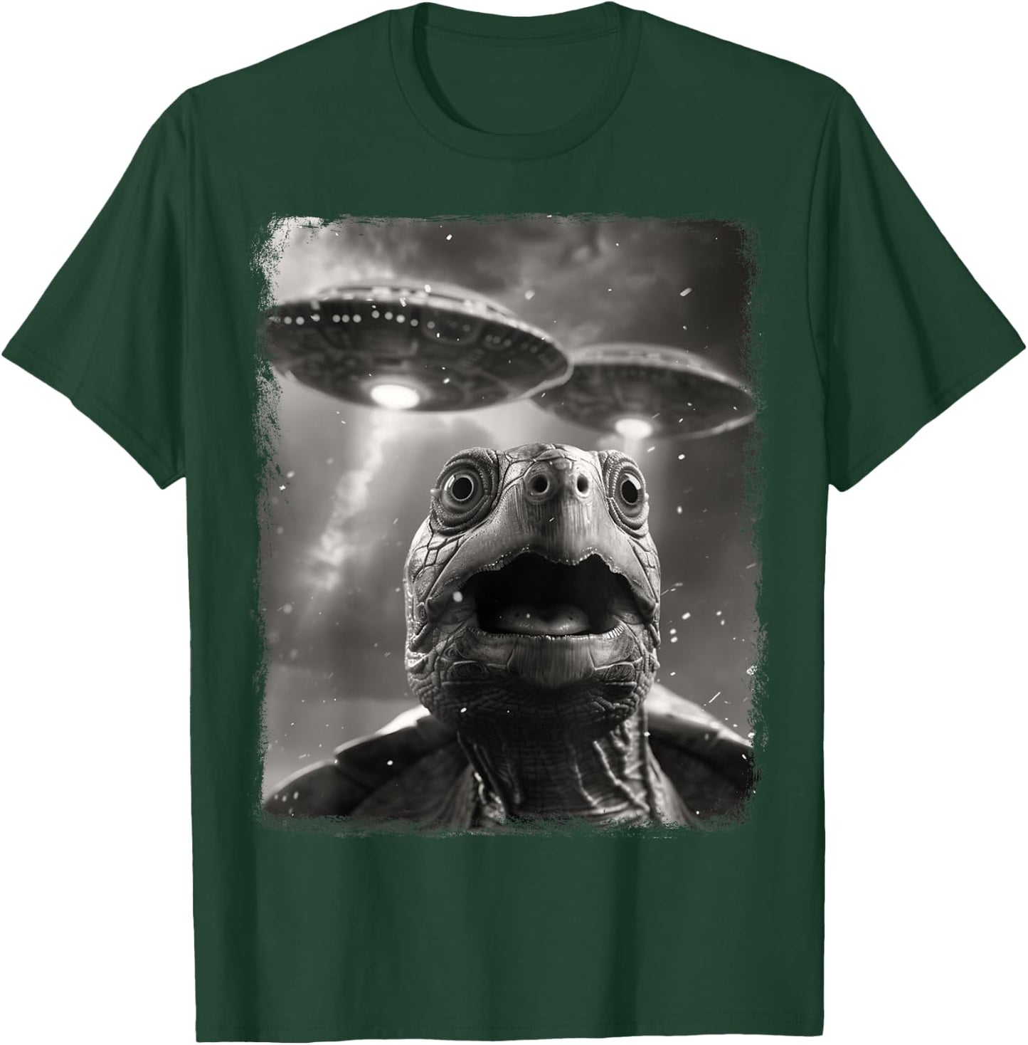 Turtle Sea Turtle UFO Alien Extraterrestrial Selfie T-Shirt - T-Shirt | Forest