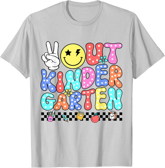 Peace Out Kindergarten Cute Groovy Last Day Of Kindergarten T-Shirt - T-Shirt | Ash