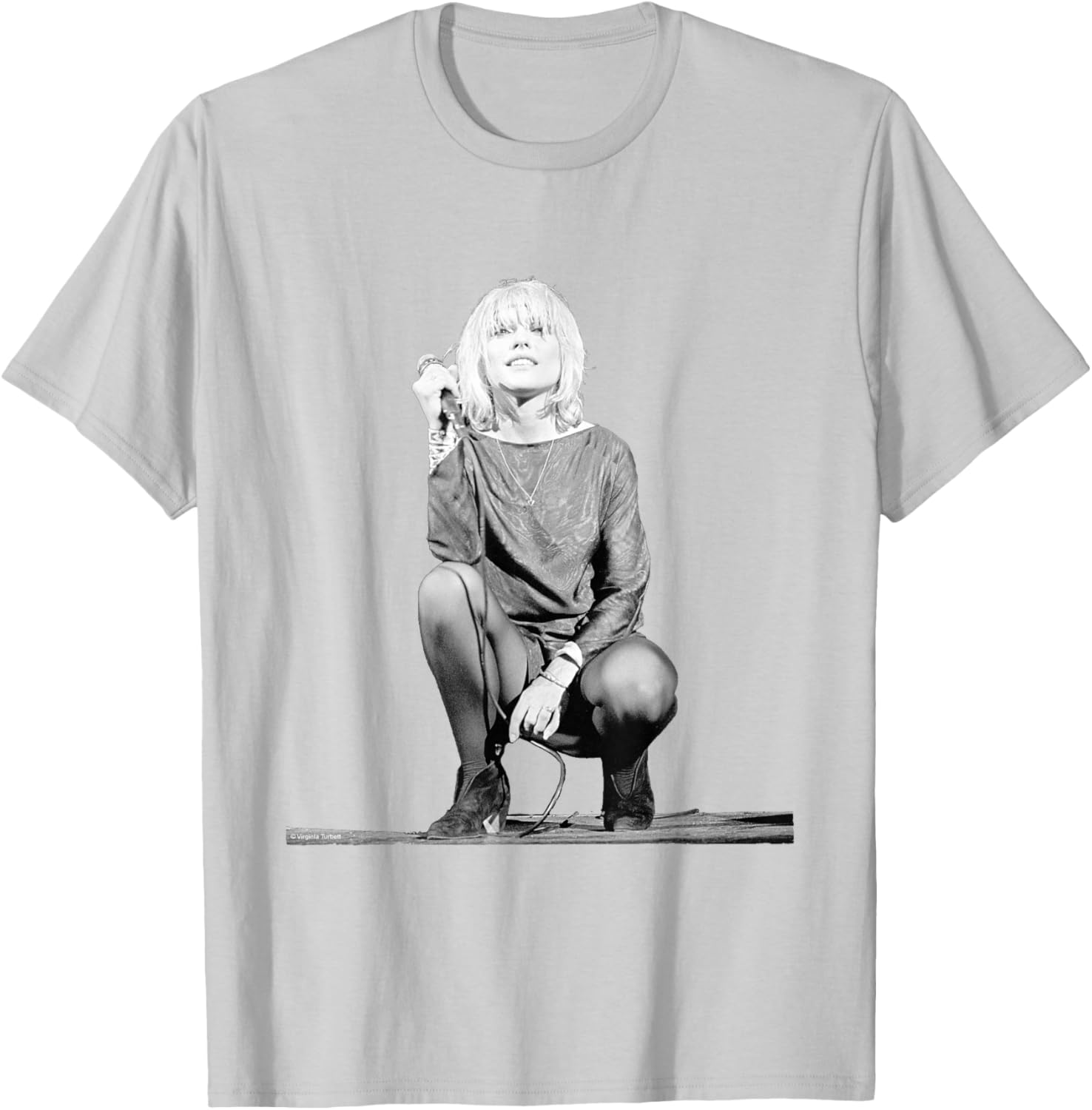 Blondie Singer Debbie Harry On Stage By Virginia Turbett T-Shirt - T-Shirt | Ash