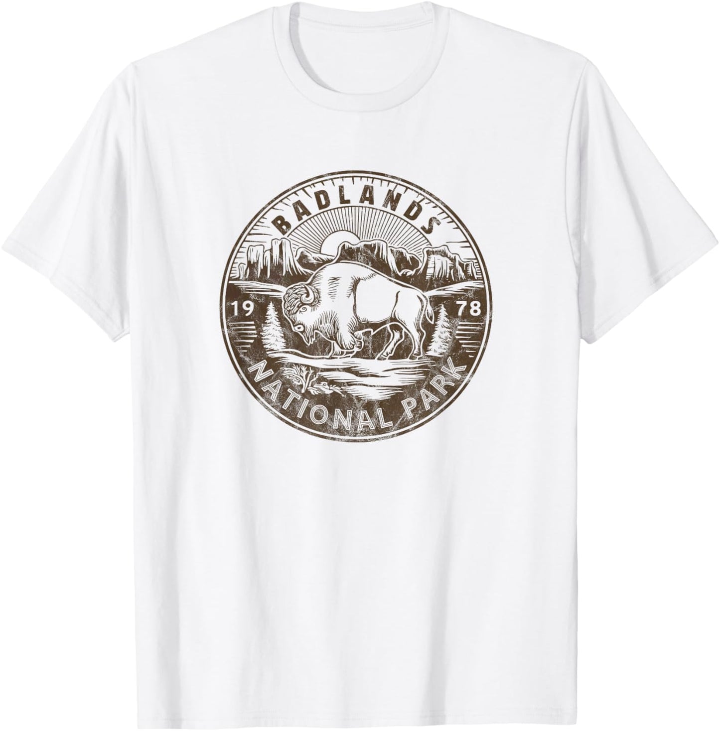 Badlands National Park Vintage Hiking Camping Vintage T-Shirt - T-Shirt | White