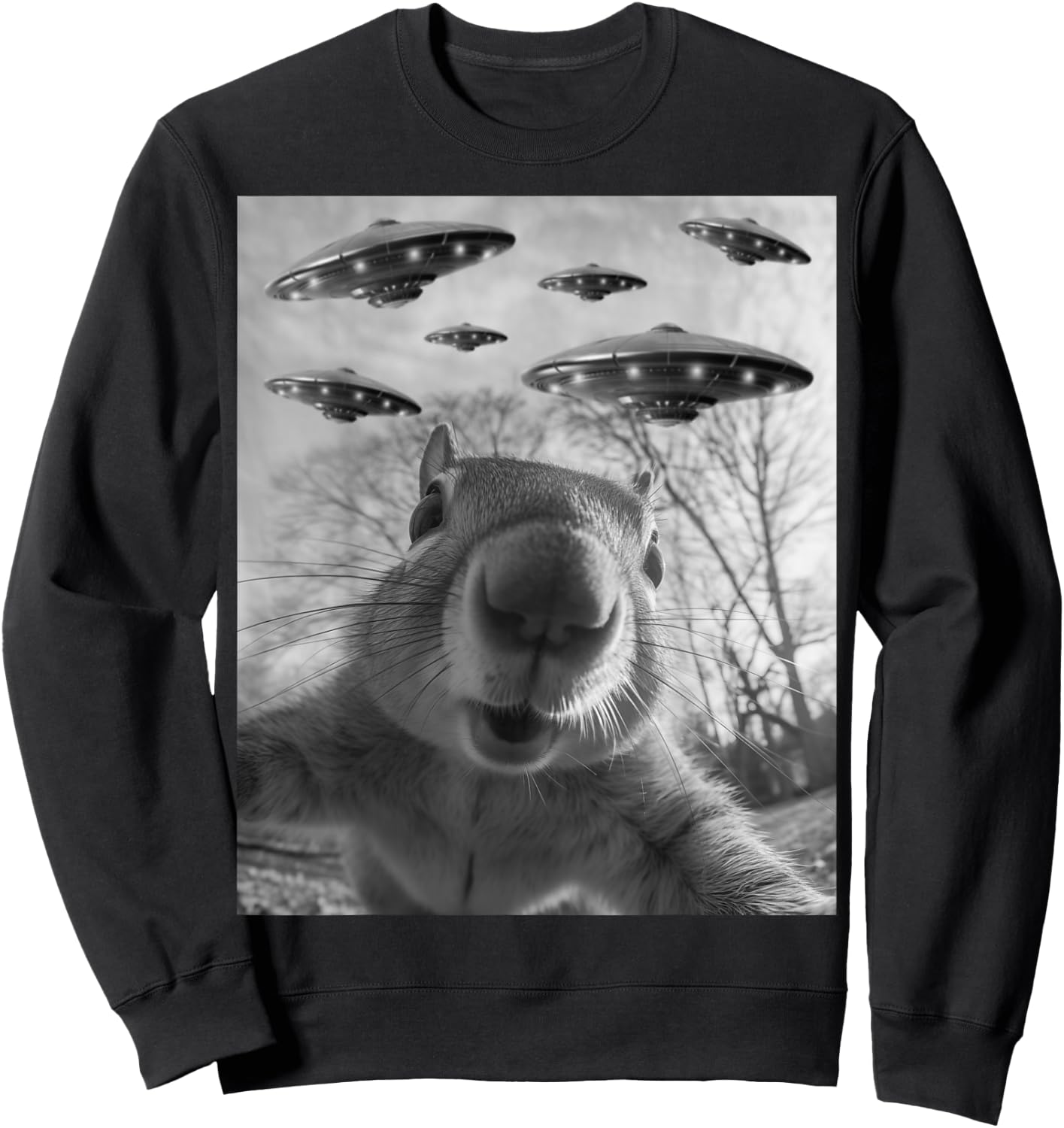 Funny Squirrel Selfie With UFOs Alien Squirrel Selfie Sweatshirt - Sweatshirt | Black