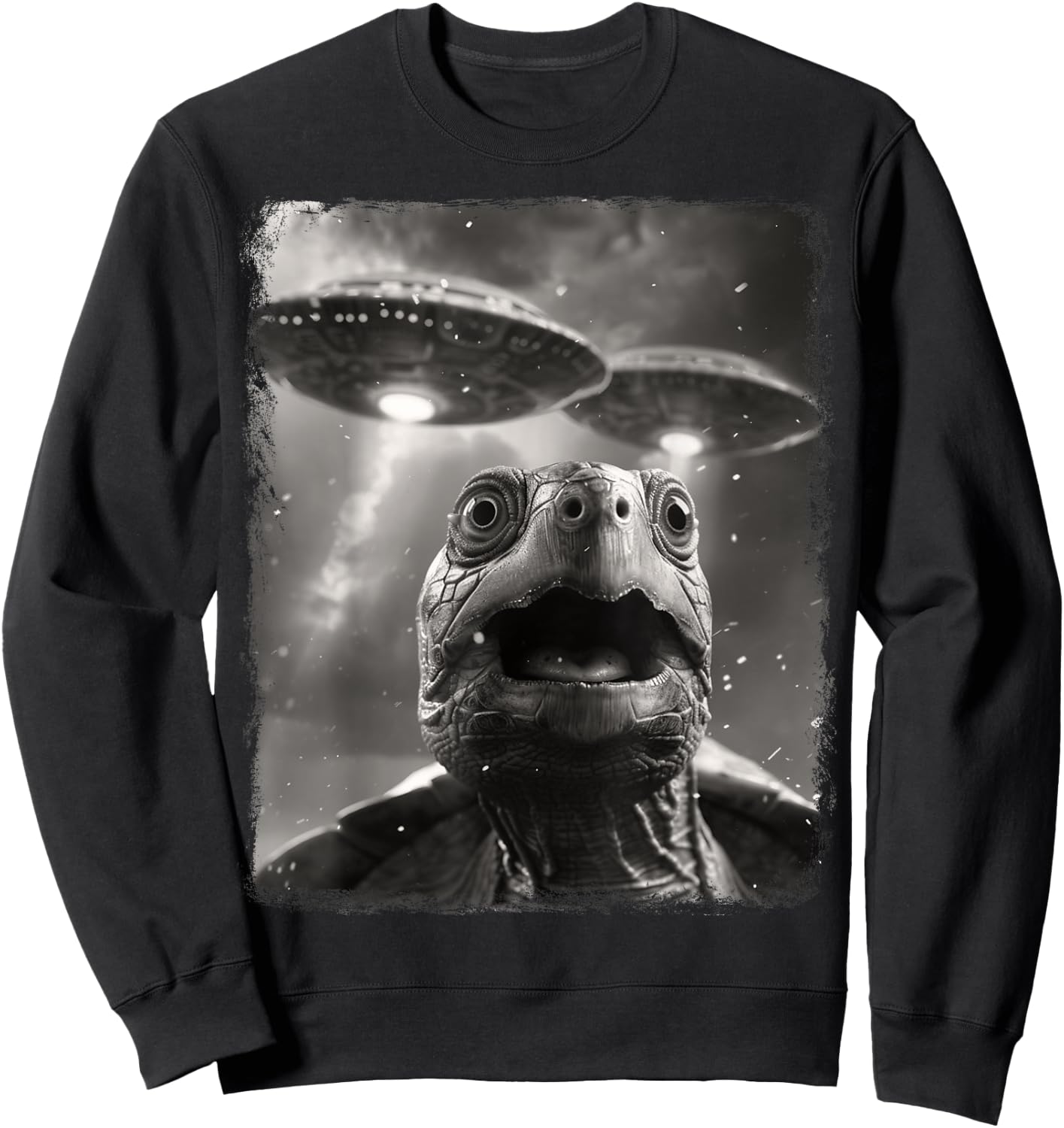 Turtle Sea Turtle UFO Alien Extraterrestrial Selfie Sweatshirt - Sweatshirt | Black