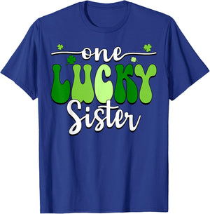 One Lucky Sister Groovy Retro Sister St Patrick's Day T-Shirt - T-Shirt | Royal