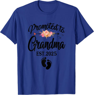 Promoted To Grandma 2025 Soon To Be Grandma Mothers Day 2025 T-Shirt - T-Shirt | Royal