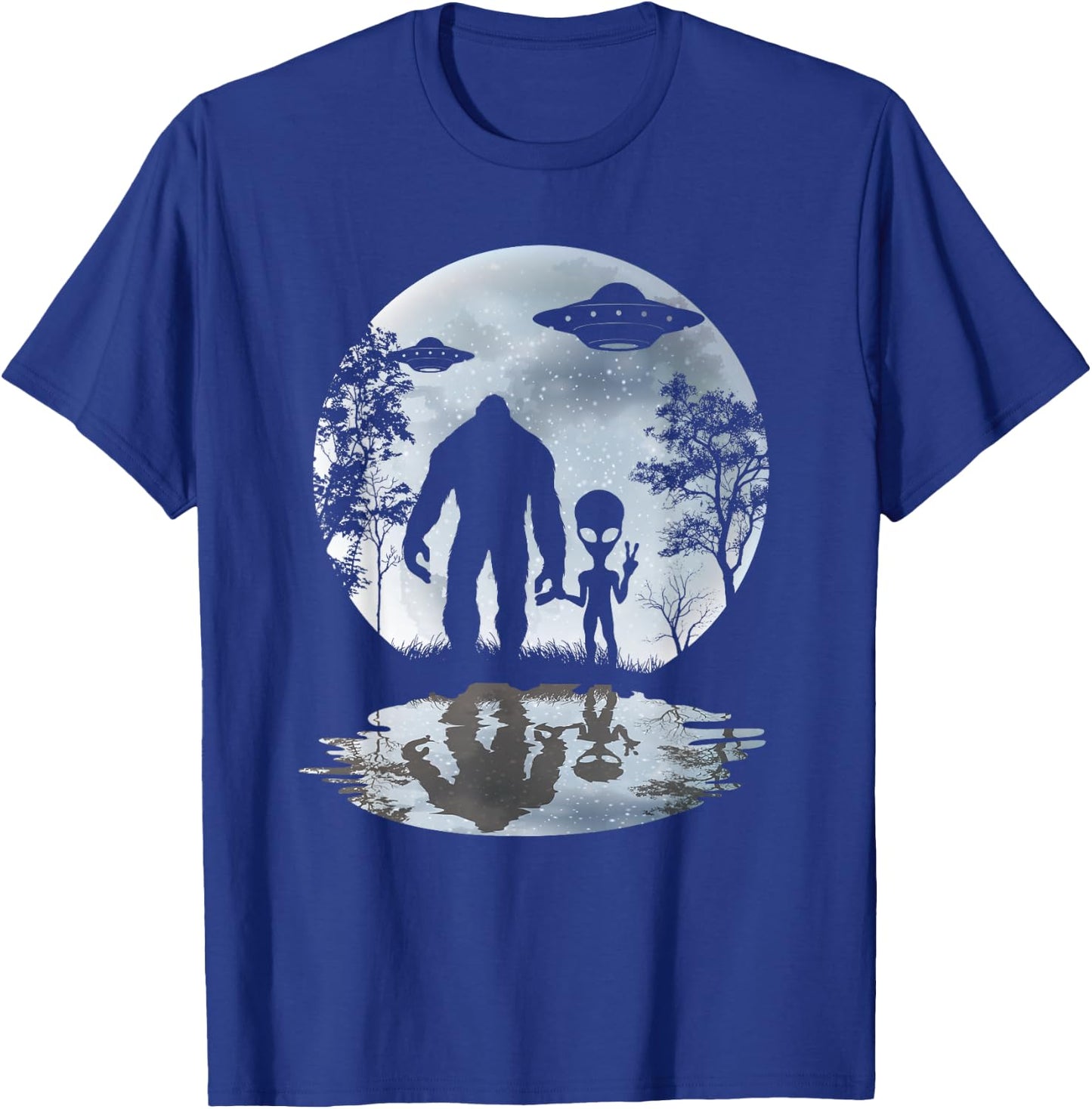 Alien Bigfoot Moon Sasquatch UFO Extraterrestrial Men women T-Shirt - T-Shirt | Royal