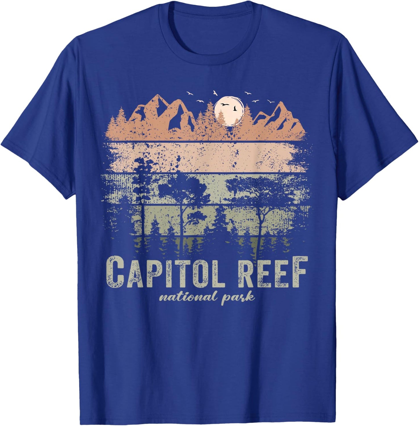 Retro Capitol Reef National Park US Vintage Capitol Reef T-Shirt - T-Shirt | Royal
