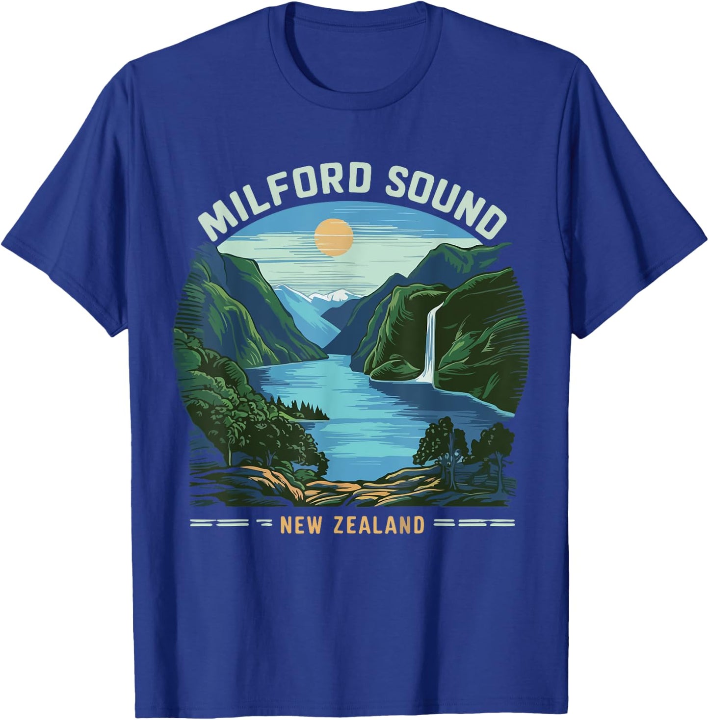 Milford Sound Fjords New Zealand Hike Costume T-Shirt - T-Shirt | Royal
