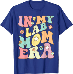 In My Lab Mom Era Puppy Dog Mama Groovy Retro Girls Women T-Shirt - T-Shirt | Royal