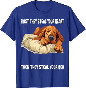 Bloodhound Sleeping Pajamas Nightgown T-Shirt - T-Shirt | Royal