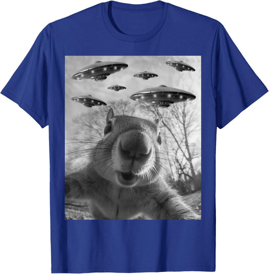 Funny Squirrel Selfie With UFOs Alien Squirrel Selfie T-Shirt - T-Shirt | Royal