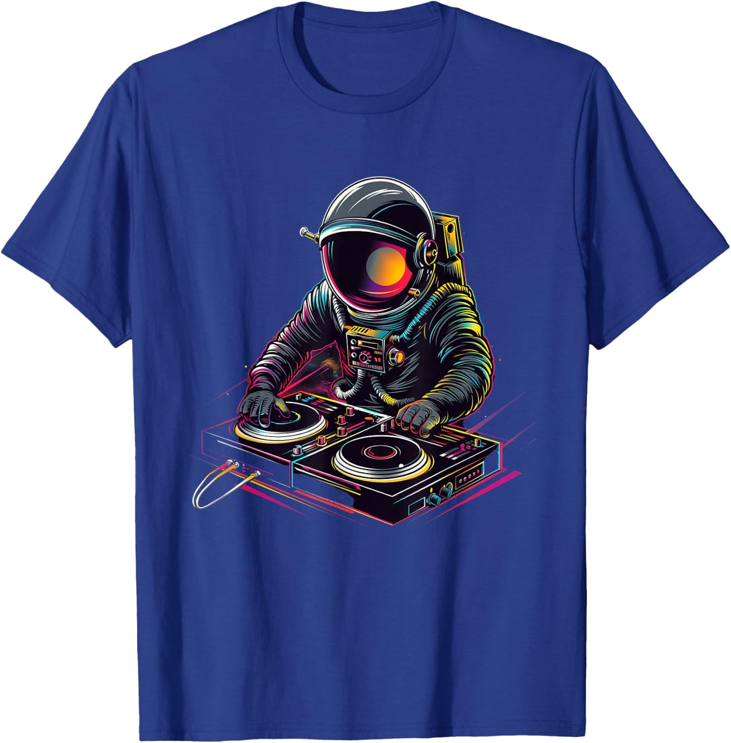 Astronaut DJ. Astronaut DJ-ing in space T-Shirt - T-Shirt | Royal