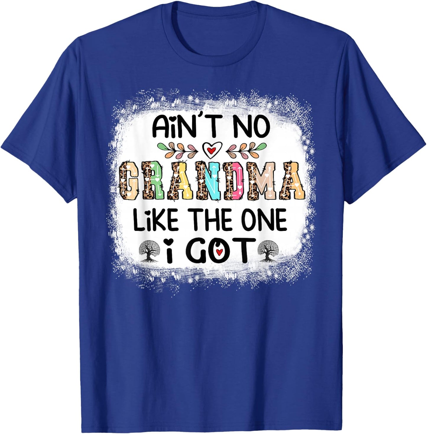 Ain't No Grandma Like The One I Got Leopard Family Reunion T-Shirt - T-Shirt | Royal