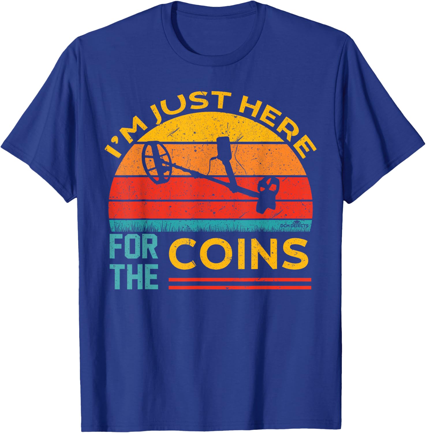 Retro Sunset Coin Hunter Metal Detecting T-Shirt - T-Shirt | Royal
