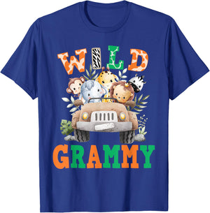 Wild Grammy Zoo Born Two be Wild B-day Safari Jungle Animal T-Shirt - T-Shirt | Royal