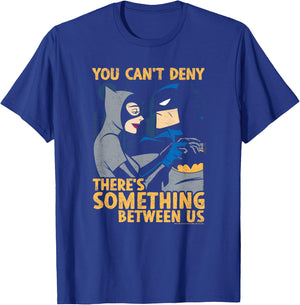 Batman: The Animated Series Catwoman Between Us T-Shirt - T-Shirt | Royal