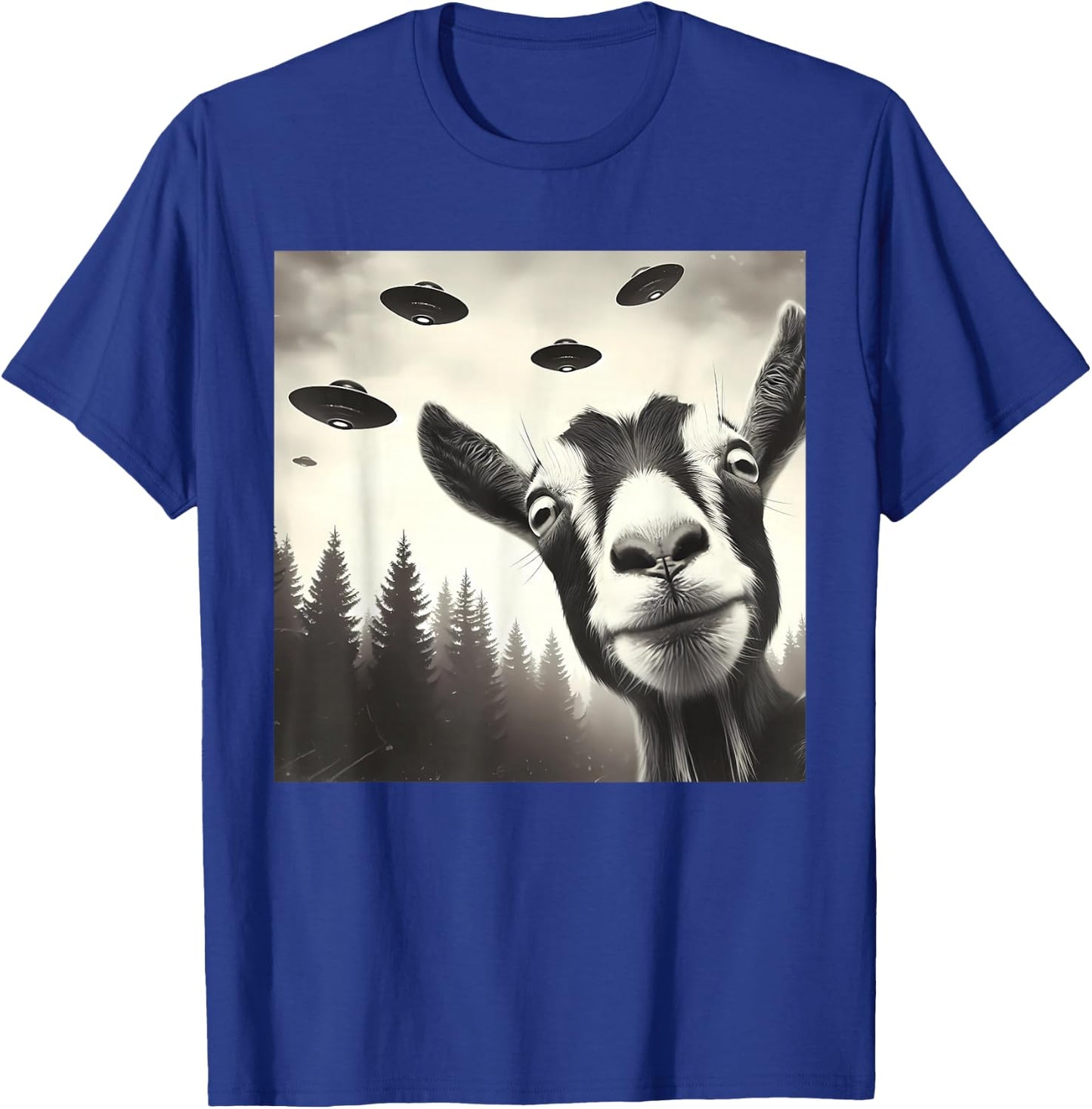 Funny Goat Selfie UFO Alien Humor Vintage Print Art Design T-Shirt - T-Shirt | Royal