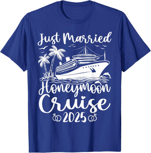 Just Married 2025 Wedding Ring Matching Honeymoon Cruise T-Shirt - T-Shirt | Royal
