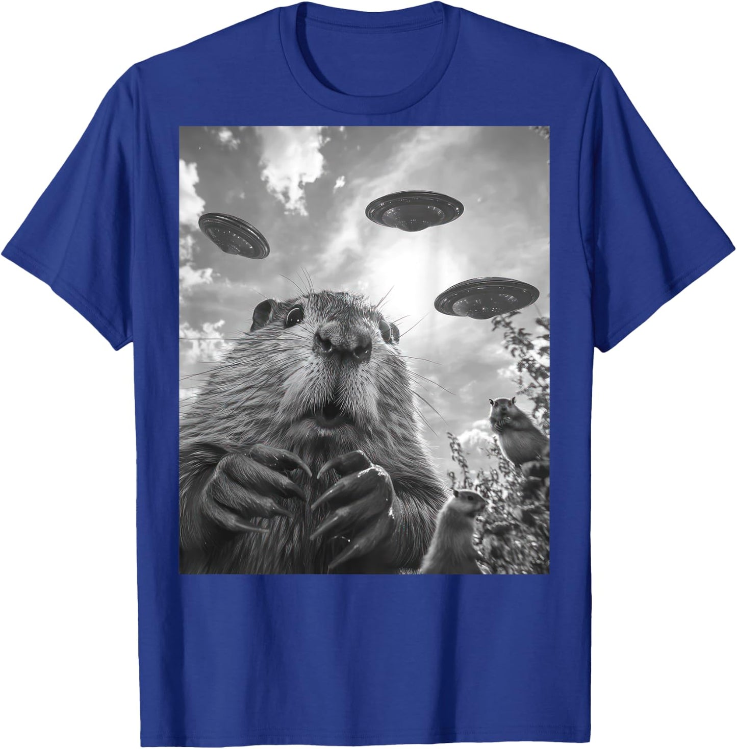 Funny graphic Capybara UFO Alien Funny weird Graphic T-Shirt - T-Shirt | Royal
