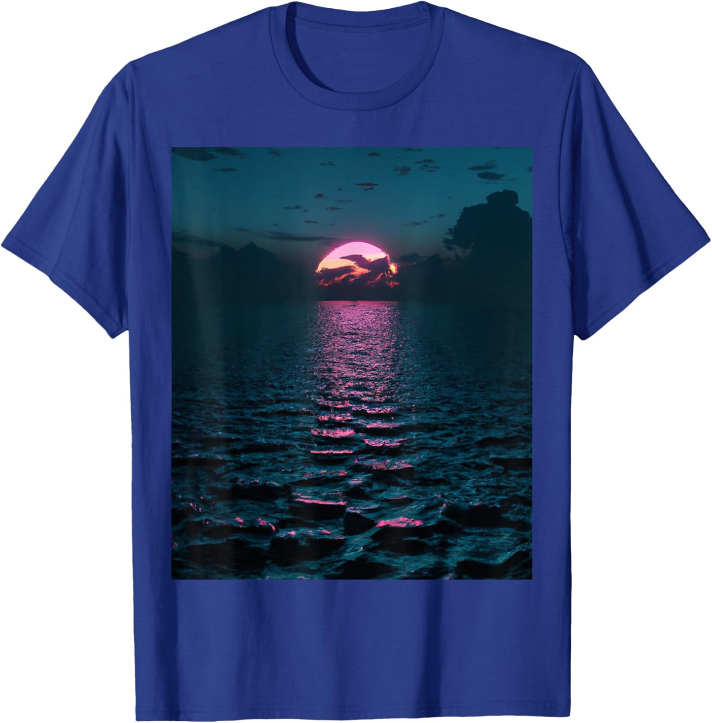 Vaporwave Aesthetic Sunset Above Dark Sea T-Shirt - T-Shirt | Royal