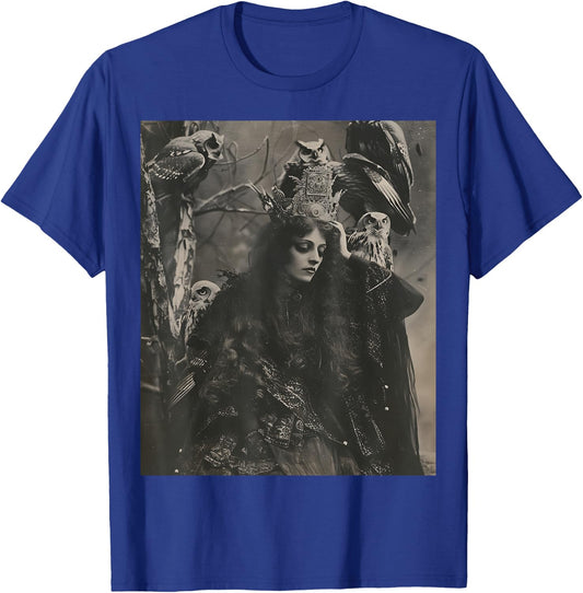 Vintage Witch Sorceress With Raptor Owl Birds Goth Gothic T-Shirt - T-Shirt | Royal
