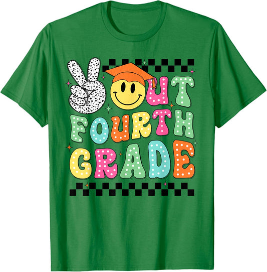 Peace Out Fourth Grade Last Day of School 4th Grade T-Shirt - T-Shirt | Irish Green
