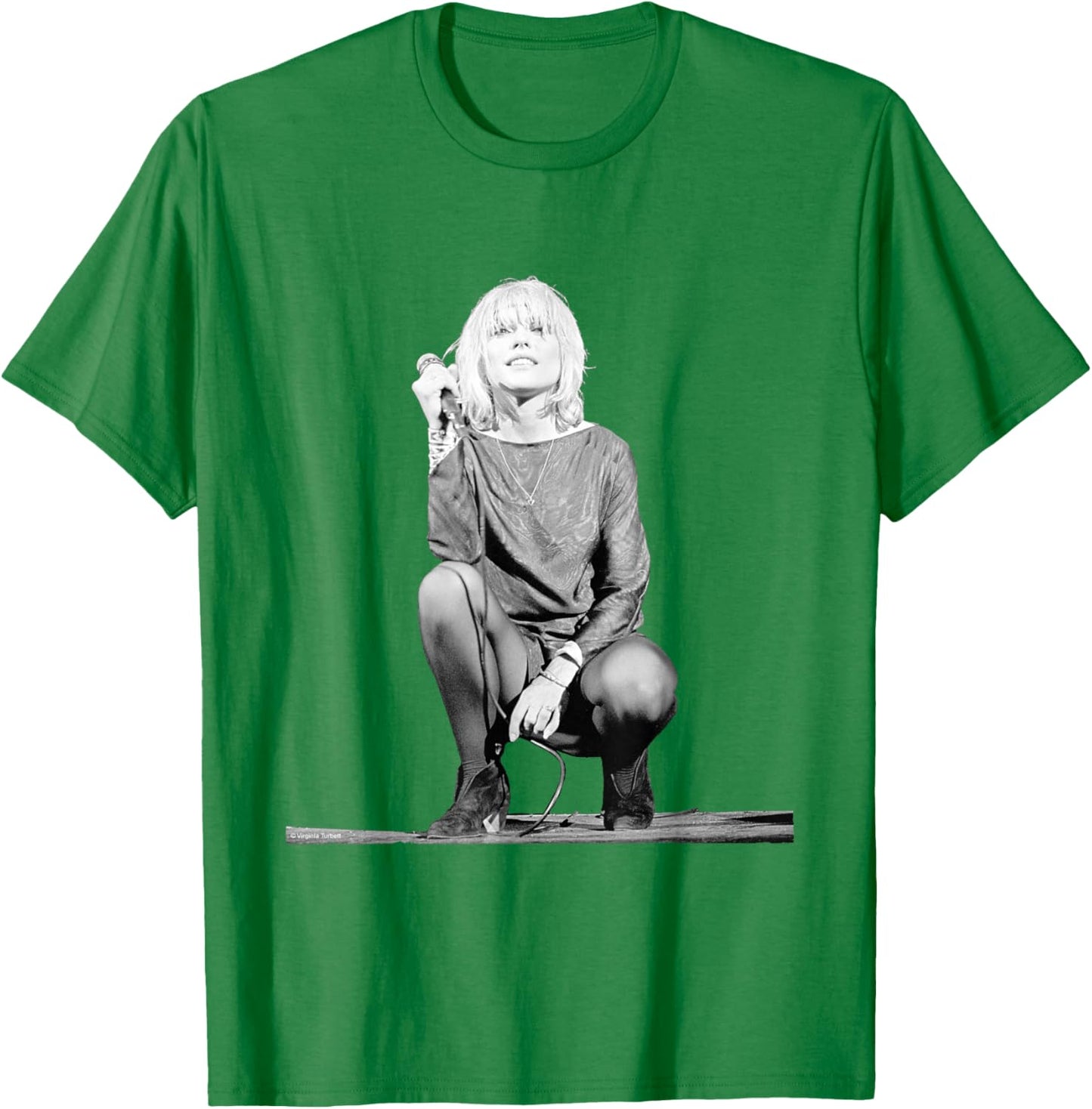 Blondie Singer Debbie Harry On Stage By Virginia Turbett T-Shirt - T-Shirt | Irish Green