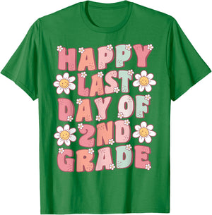 Happy Last Day of 2nd Grade Cute Groovy Second Grade Teacher Women Girls Kids T-Shirt - T-Shirt | Irish Green