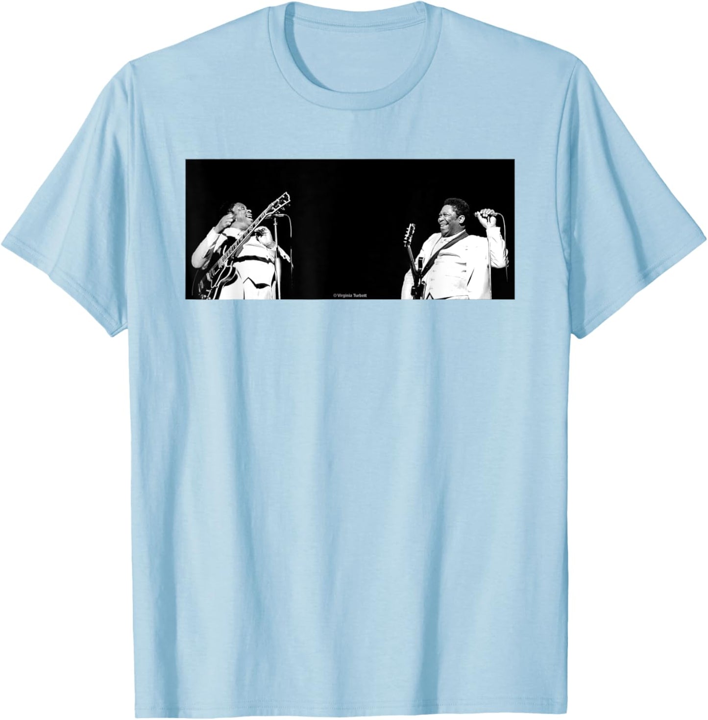 BB King At Hammersmith Odeon 1980 By Virginia Turbett T-Shirt - T-Shirt | Light Blue