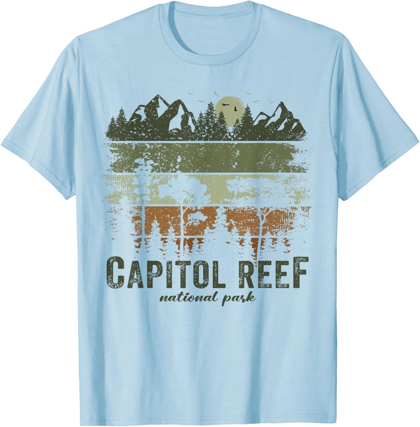 Retro Capitol Reef National Park US Vintage Capitol Reef T-Shirt - T-Shirt | Light Blue