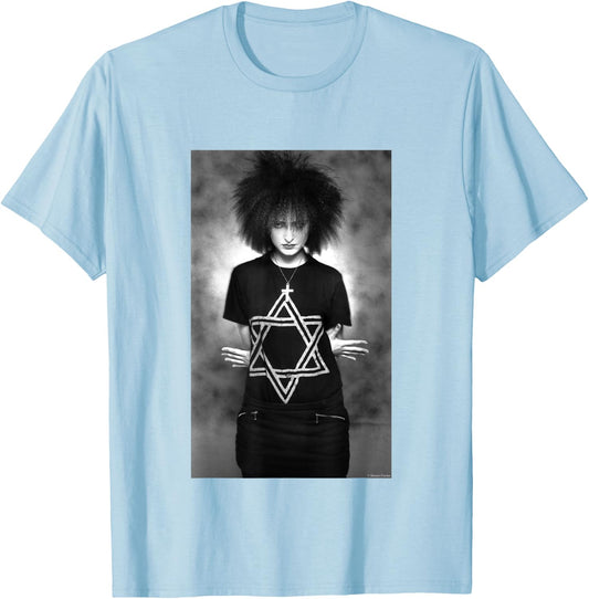 Siouxsie Sioux of The Banshees Studio Photo by Simon Fowler T-Shirt - T-Shirt | Light Blue