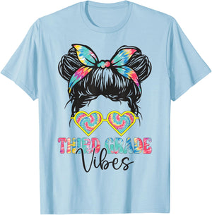 Third Grade Vibes Messy Hair Bun Girl Back To School 3rd T-Shirt - T-Shirt | Light Blue