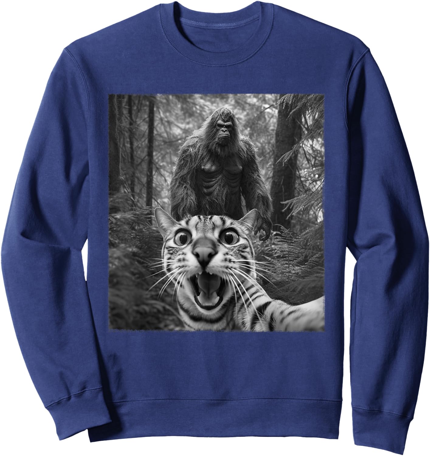 Surprised Scared Cat Selfie With Sasquatsch Bigfoot Meme Women Kids Sweatshirt - Sweatshirt | Navy