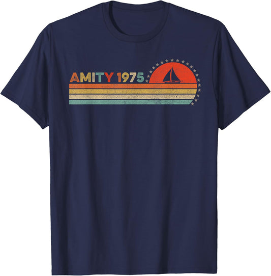 Vintage Amity 1975 Sunset Retro - Sailboat Sunrise Summer T-Shirt - T-Shirt | Navy