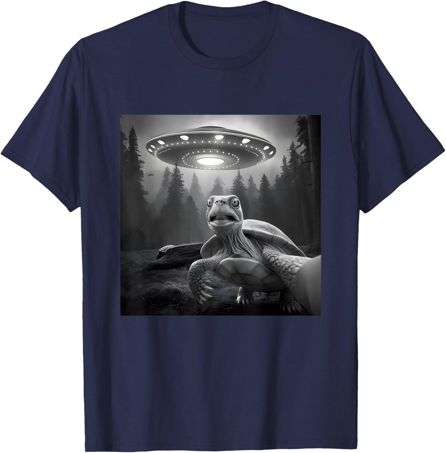 Turtle Selfie With UFO - Funny Tortoise Graphic Alien Lover T-Shirt - T-Shirt | Navy