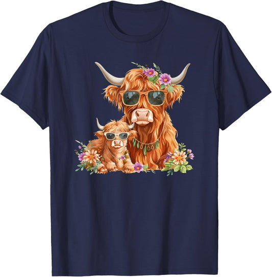 Cute Mama Highland Cow With Baby Calf Boho Floral Mommy Cow T-Shirt - T-Shirt | Navy
