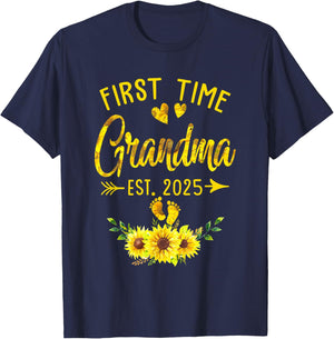 First Time Grandma Est 2025 Sunflower Promoted To Grandma T-Shirt - T-Shirt | Navy